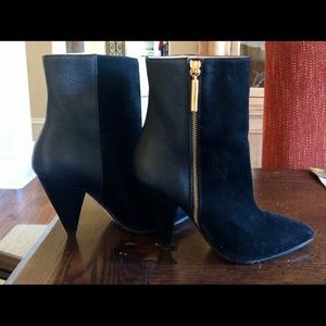 Stuart Weitzman boots